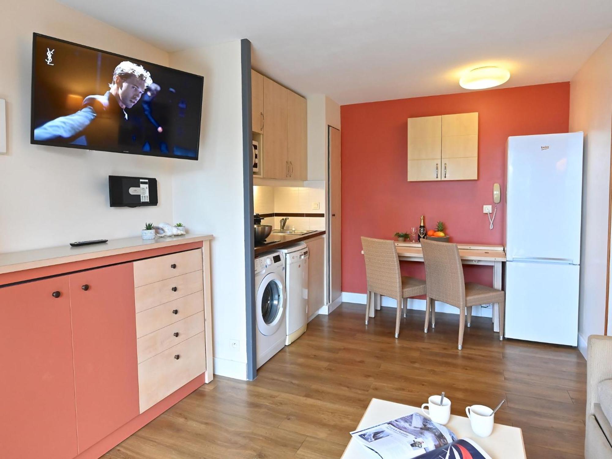 Apartment Village Cap Esterel - Le Village-81 By Interhome Saint-Raphaël Dış mekan fotoğraf