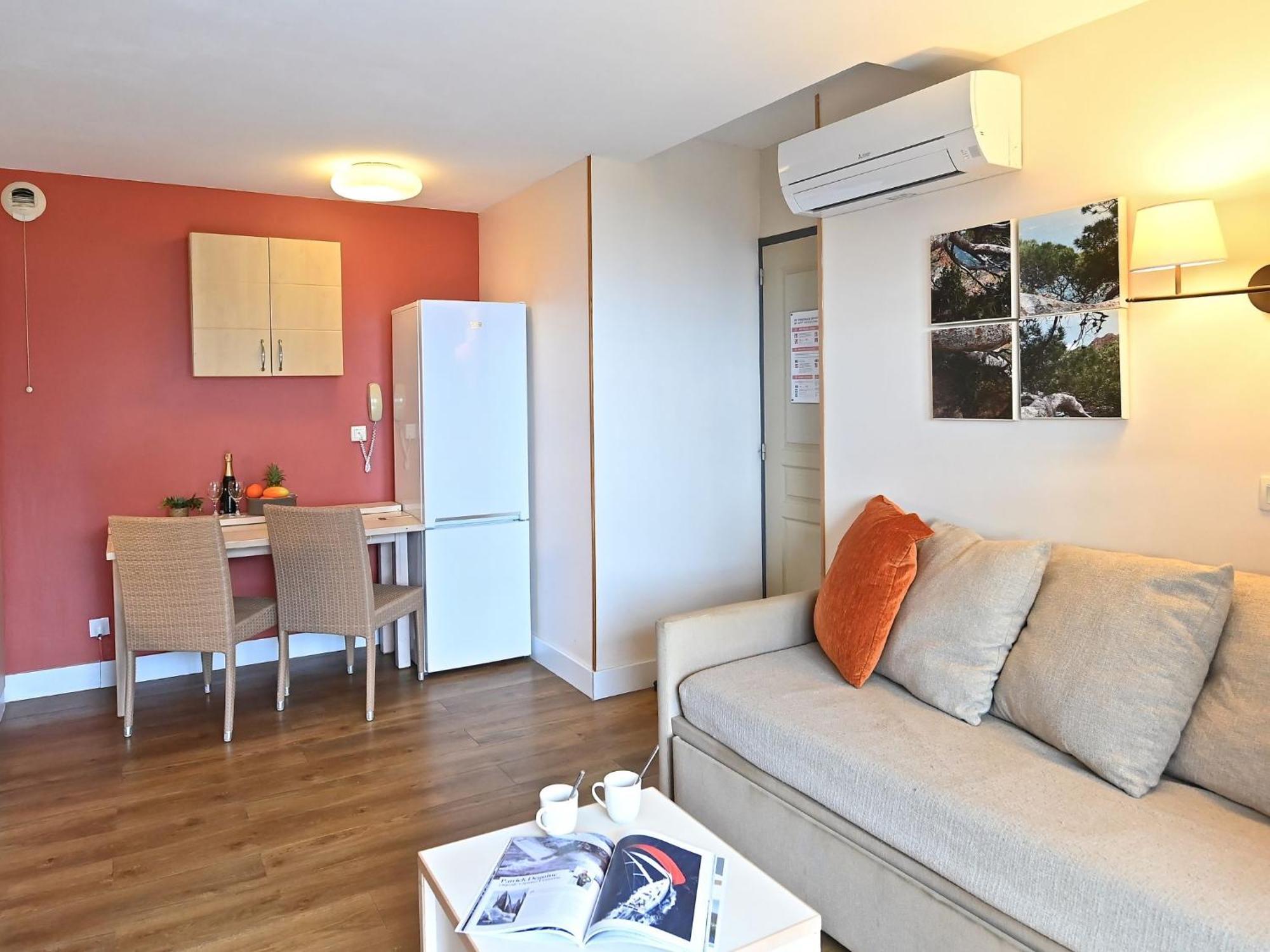 Apartment Village Cap Esterel - Le Village-81 By Interhome Saint-Raphaël Dış mekan fotoğraf