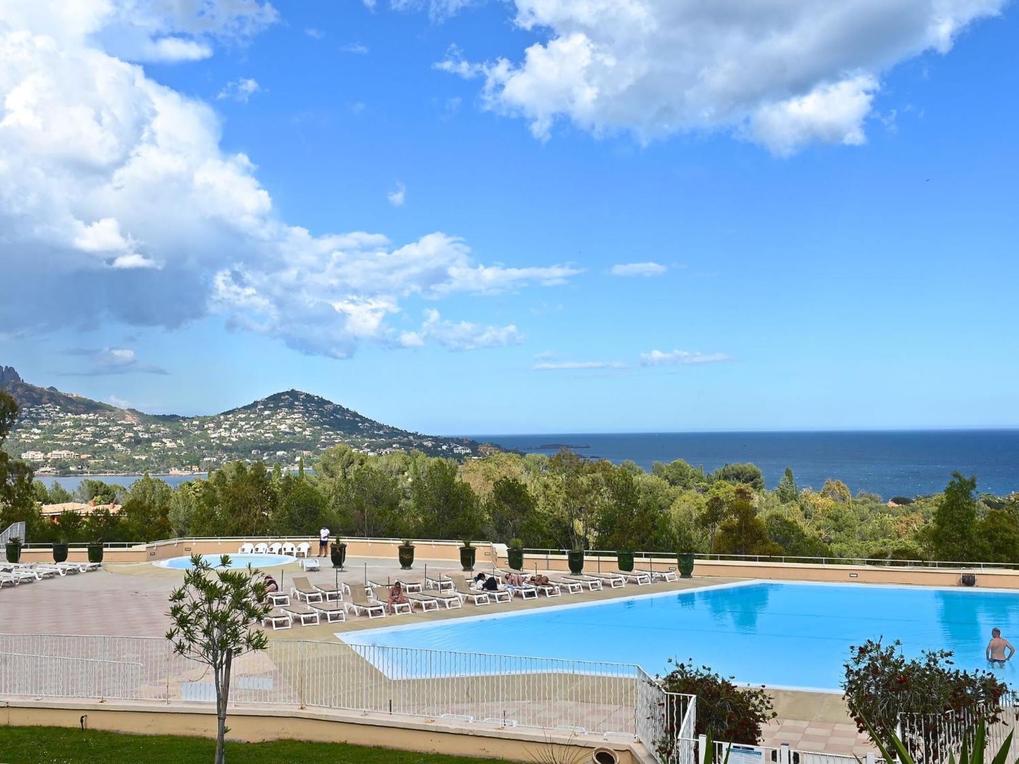 Apartment Village Cap Esterel - Le Village-81 By Interhome Saint-Raphaël Dış mekan fotoğraf
