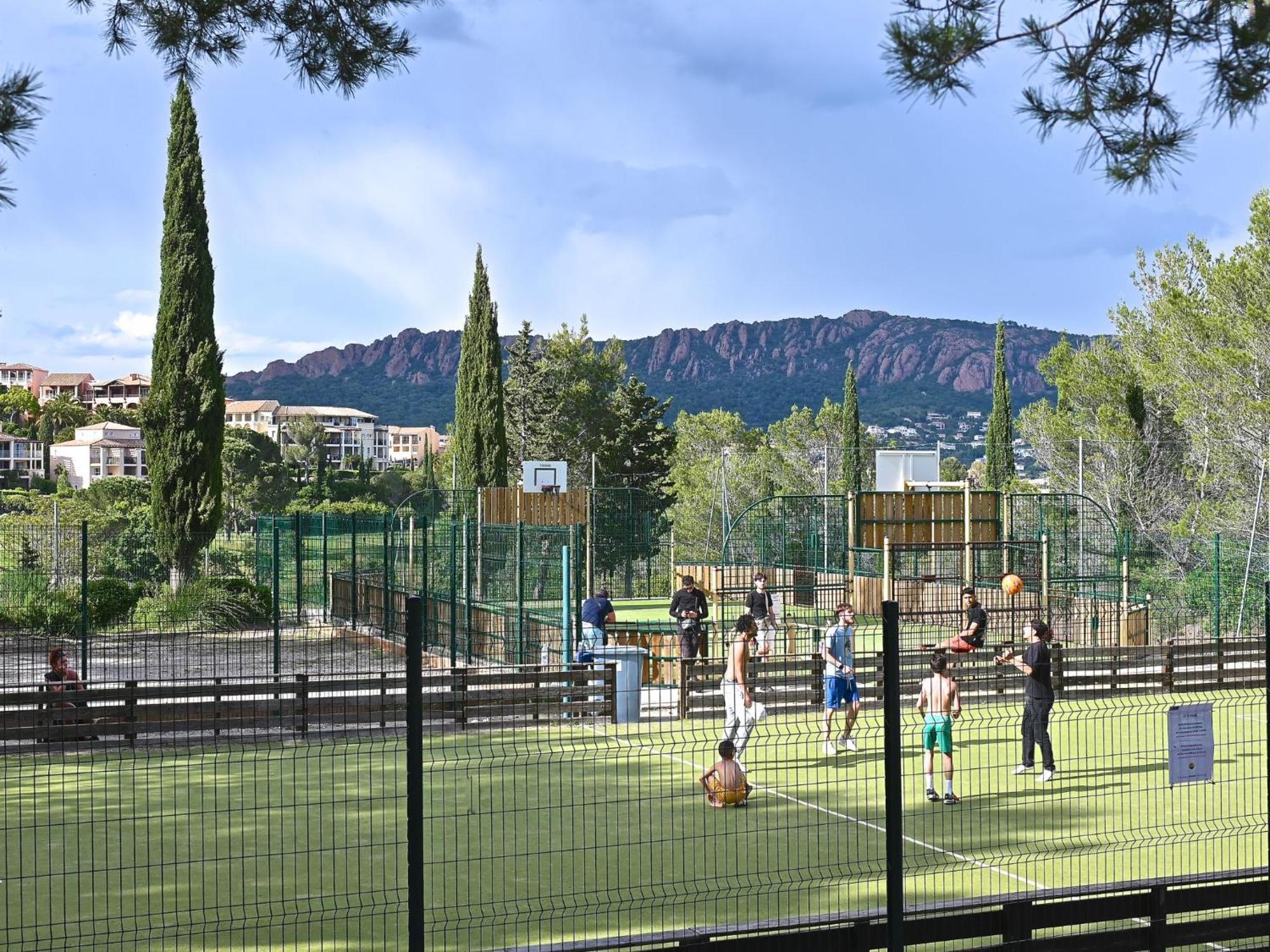 Apartment Village Cap Esterel - Le Village-81 By Interhome Saint-Raphaël Dış mekan fotoğraf