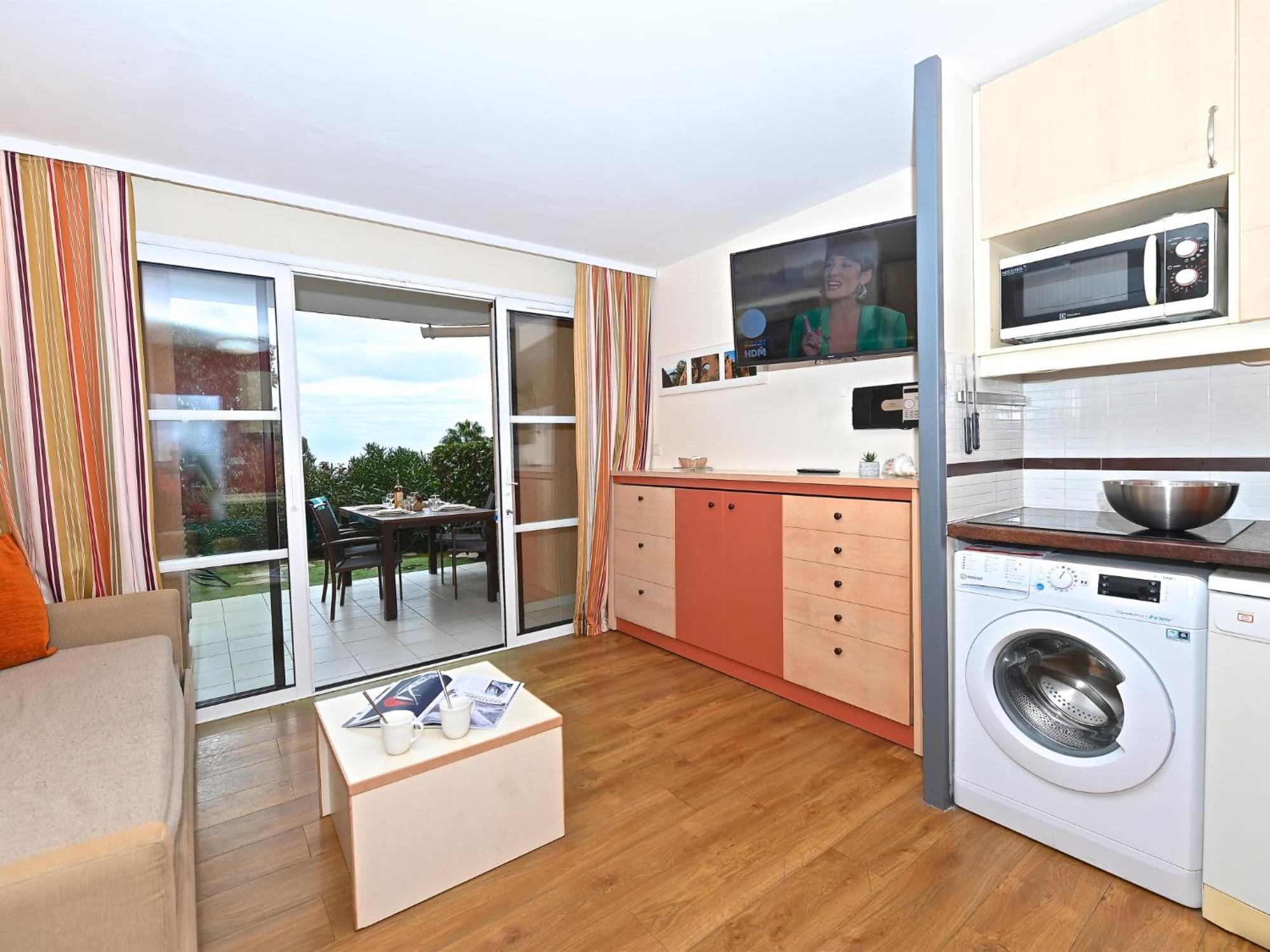 Apartment Village Cap Esterel - Le Village-81 By Interhome Saint-Raphaël Dış mekan fotoğraf